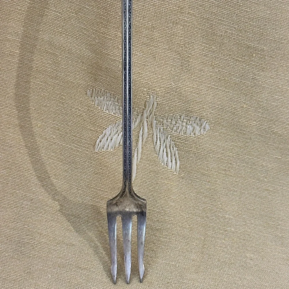 Vintage WM Rogers & Son Cocktail / Pickle / Olive Fork.